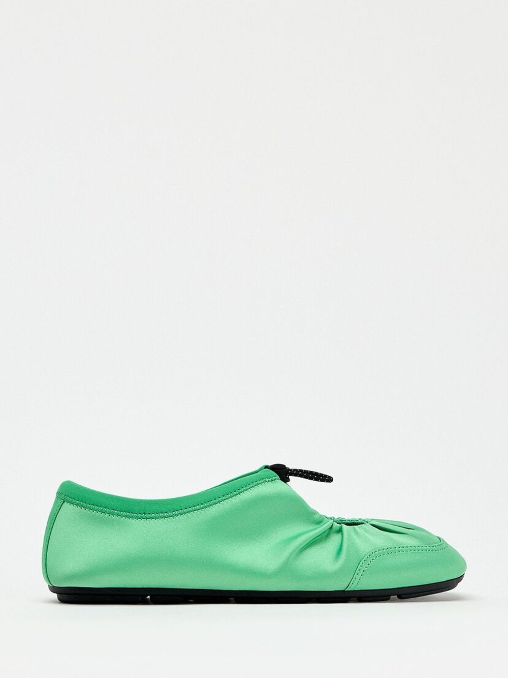 LIKE NEW NEVER WORN Zara Green Ballet Flat with Drawstring